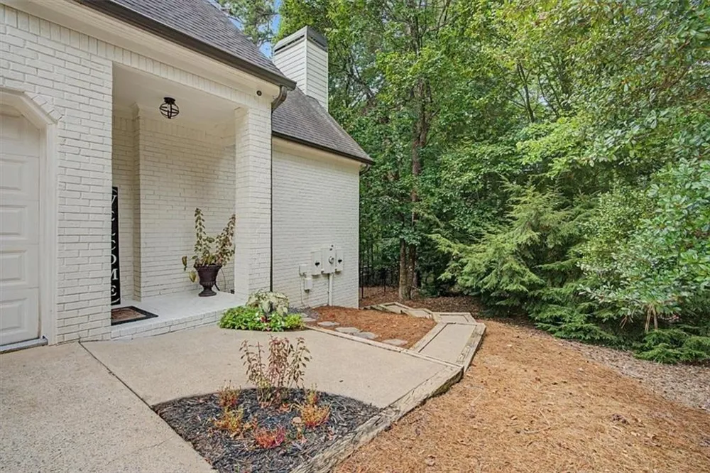 1367 Winborn Circle NW Kennesaw, GA 30152