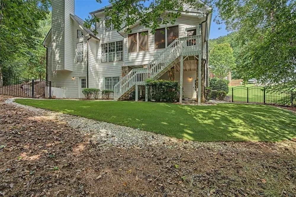 1367 Winborn Circle NW Kennesaw, GA 30152