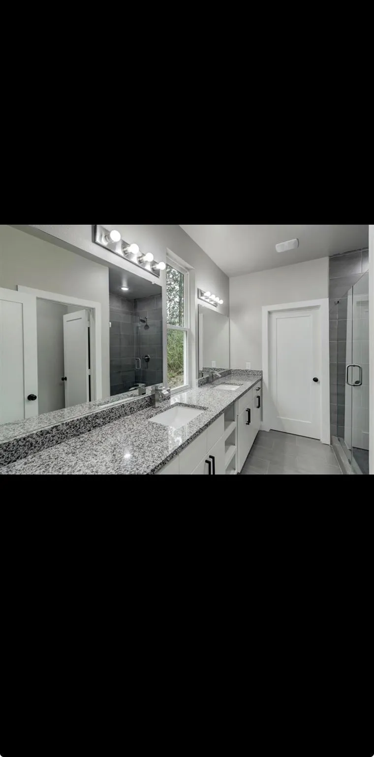 884 Road 5203 Cleveland, TX 77327