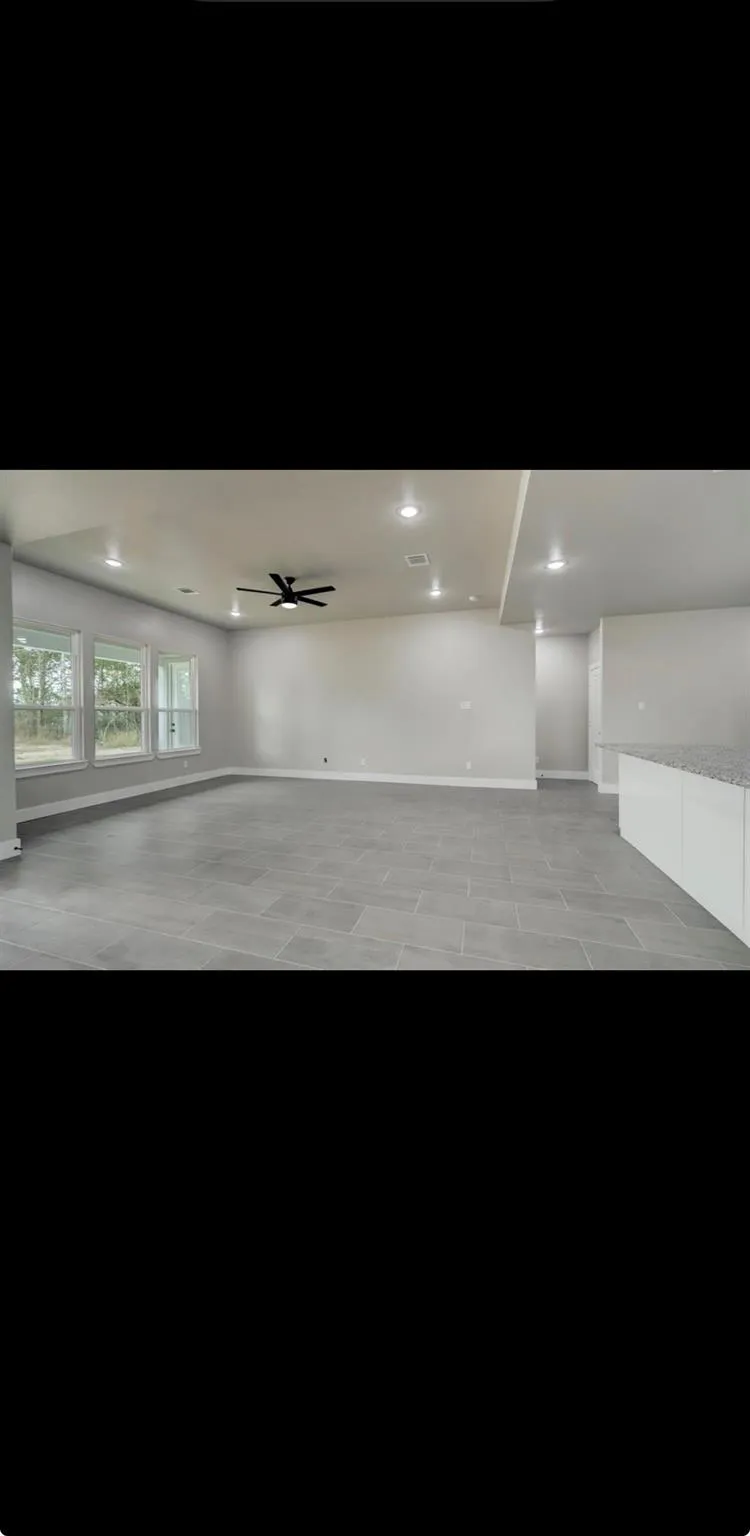 884 Road 5203 Cleveland, TX 77327