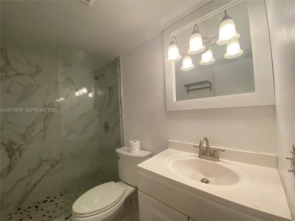 3670 SW 60th Ave #2 Davie, FL 33314