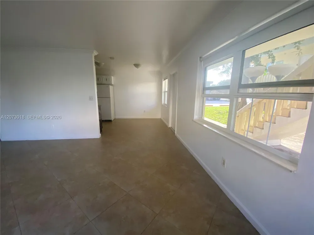 3670 SW 60th Ave #2 Davie, FL 33314