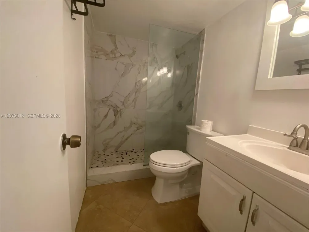 3670 SW 60th Ave #2 Davie, FL 33314