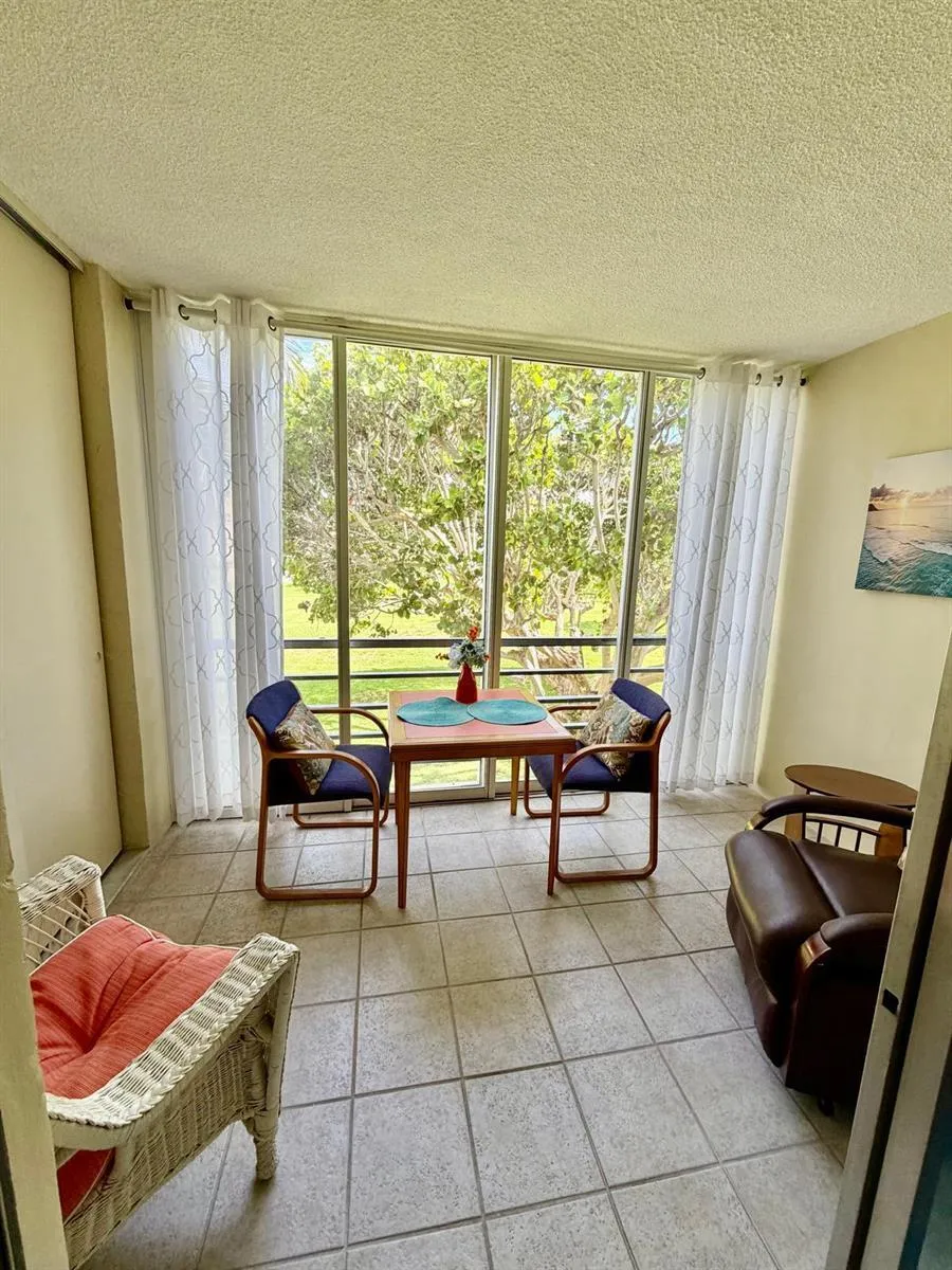 300 NE 26TH AVENUE #2010 Boynton Beach, FL 33435