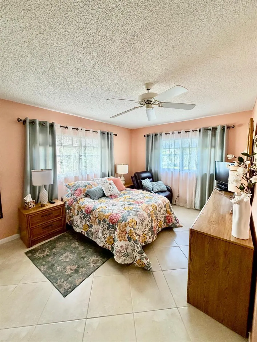 300 NE 26TH AVENUE #2010 Boynton Beach, FL 33435