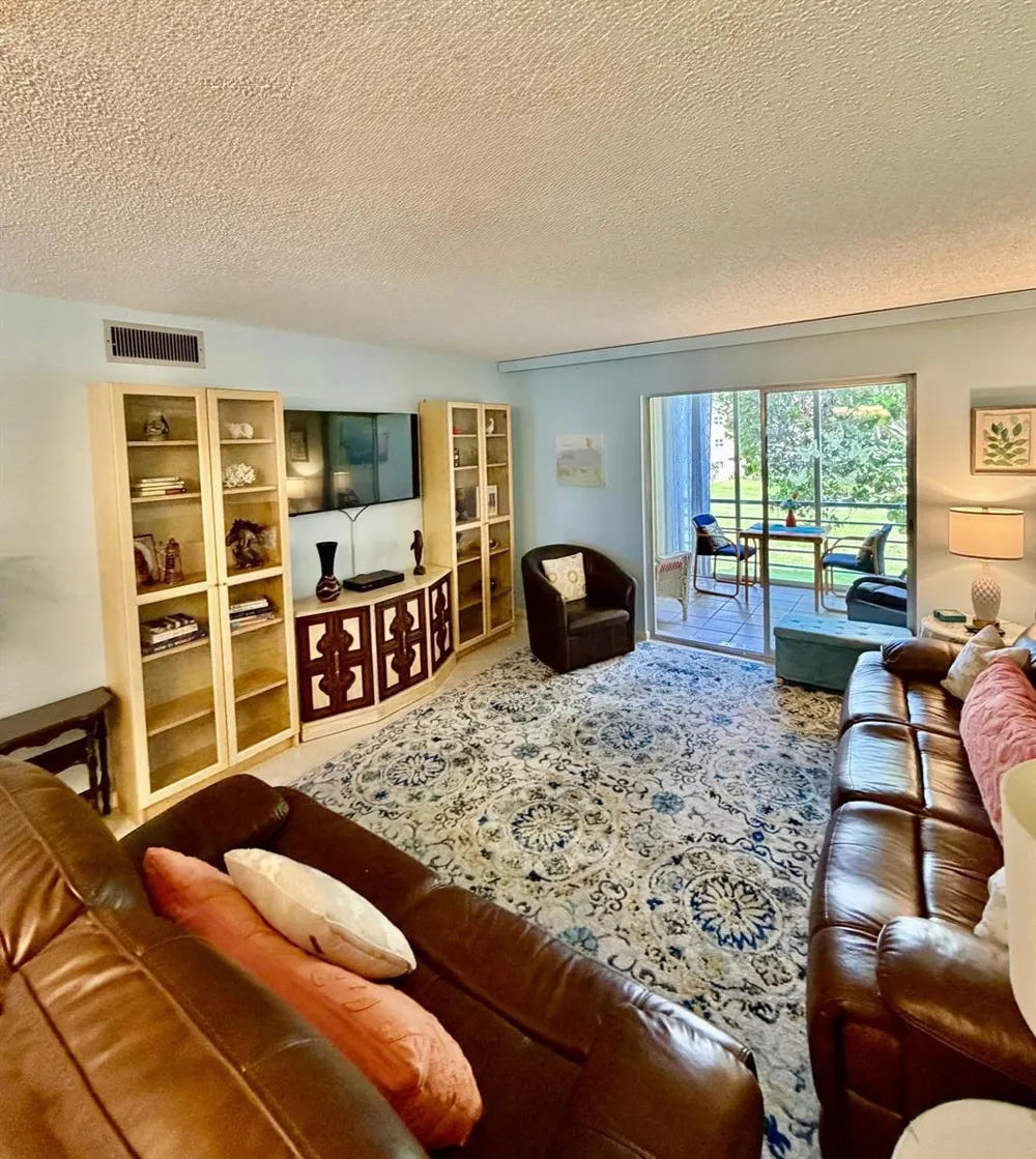300 NE 26TH AVENUE #2010 Boynton Beach, FL 33435
