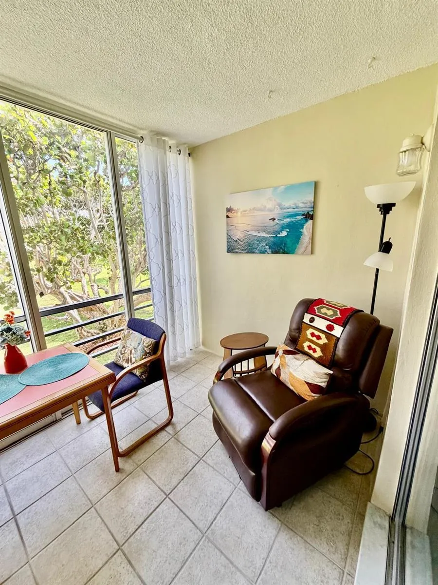 300 NE 26TH AVENUE #2010 Boynton Beach, FL 33435