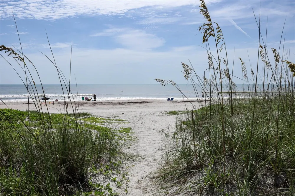 299 ATLANTIC AVENUE #304 Cocoa Beach, FL 32931