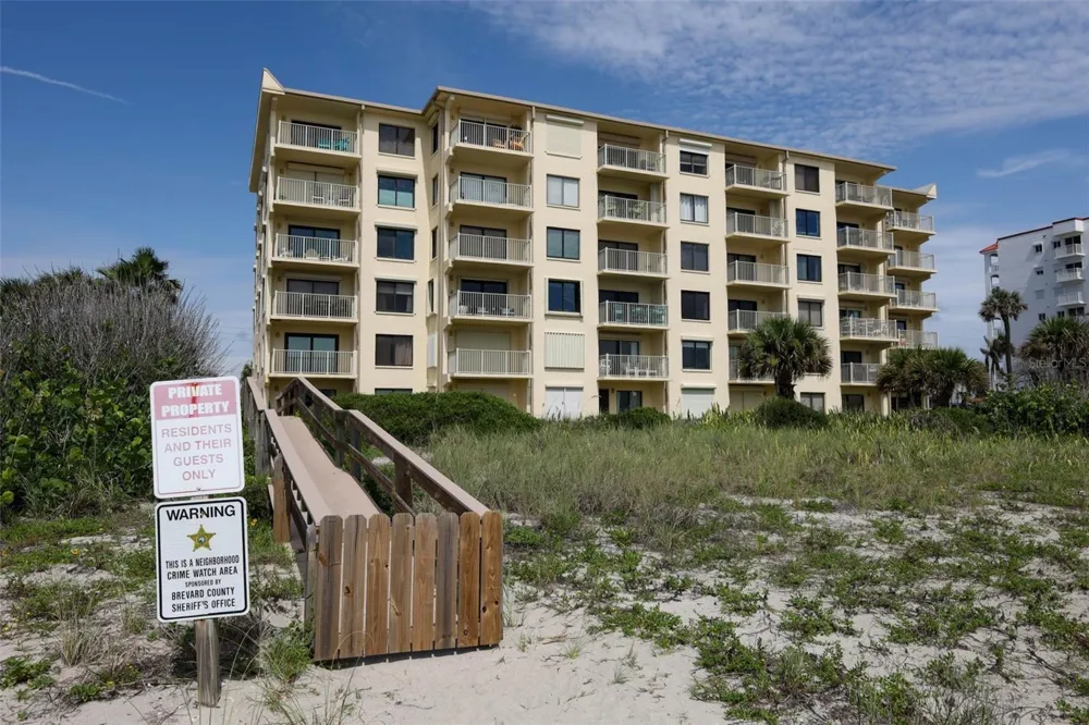 299 ATLANTIC AVENUE #304 Cocoa Beach, FL 32931