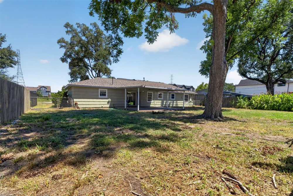 1409 Wycliffe Drive Houston, TX 77043