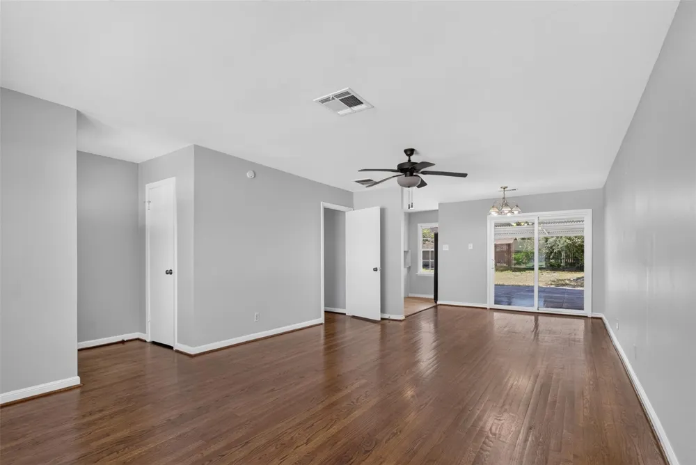 1409 Wycliffe Drive Houston, TX 77043
