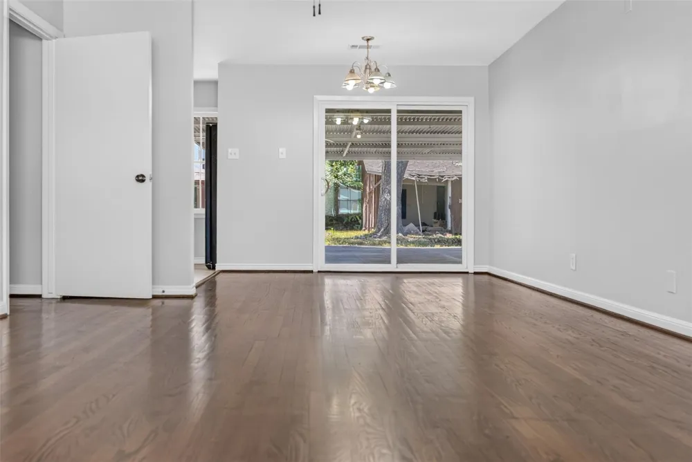 1409 Wycliffe Drive Houston, TX 77043