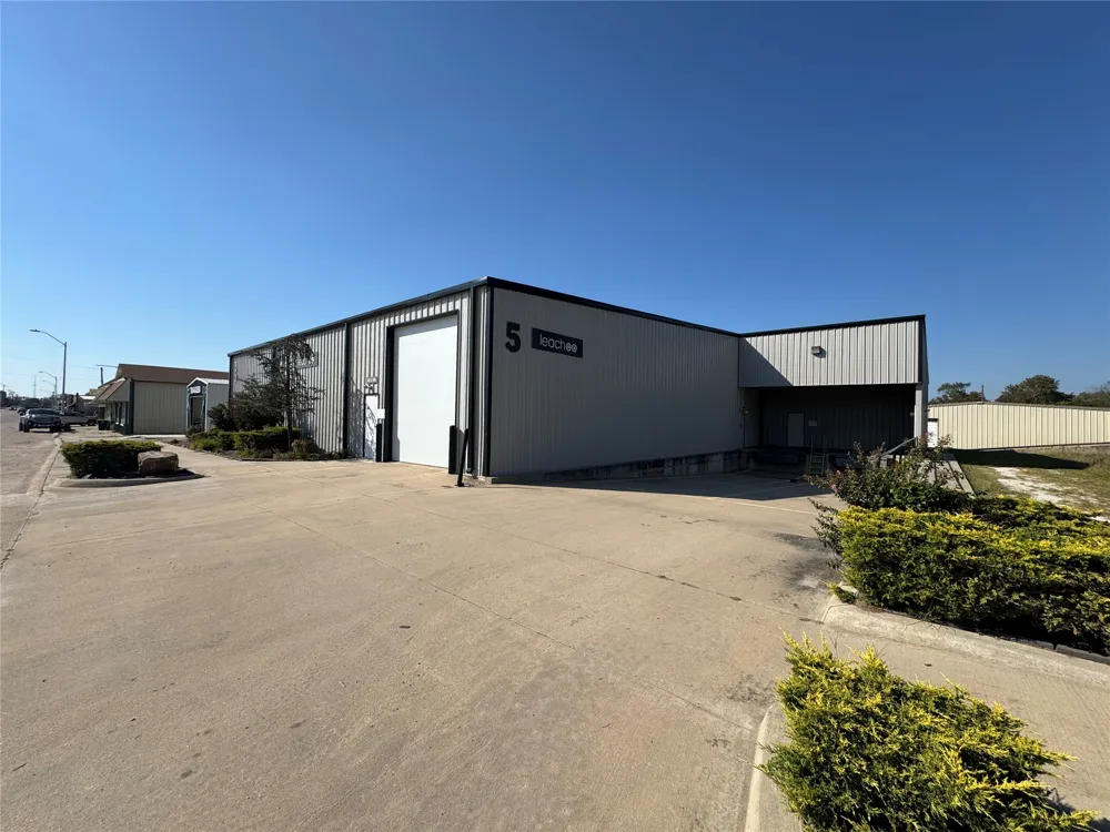 322 E 10th Street Ada, OK 74820