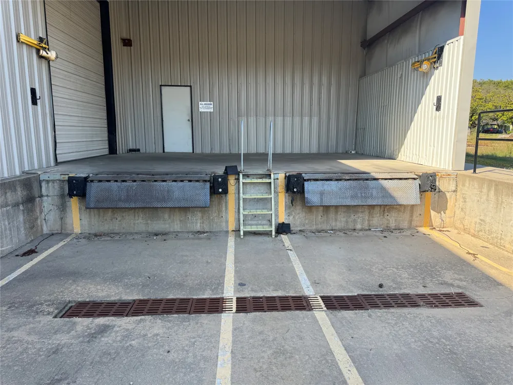 322 E 10th Street Ada, OK 74820