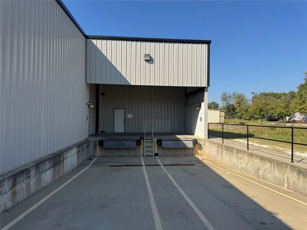 322 E 10th Street Ada, OK 74820