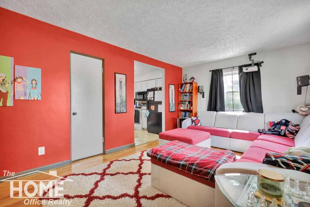 825 W Lake Lansing Road East Lansing City, MI 48823
