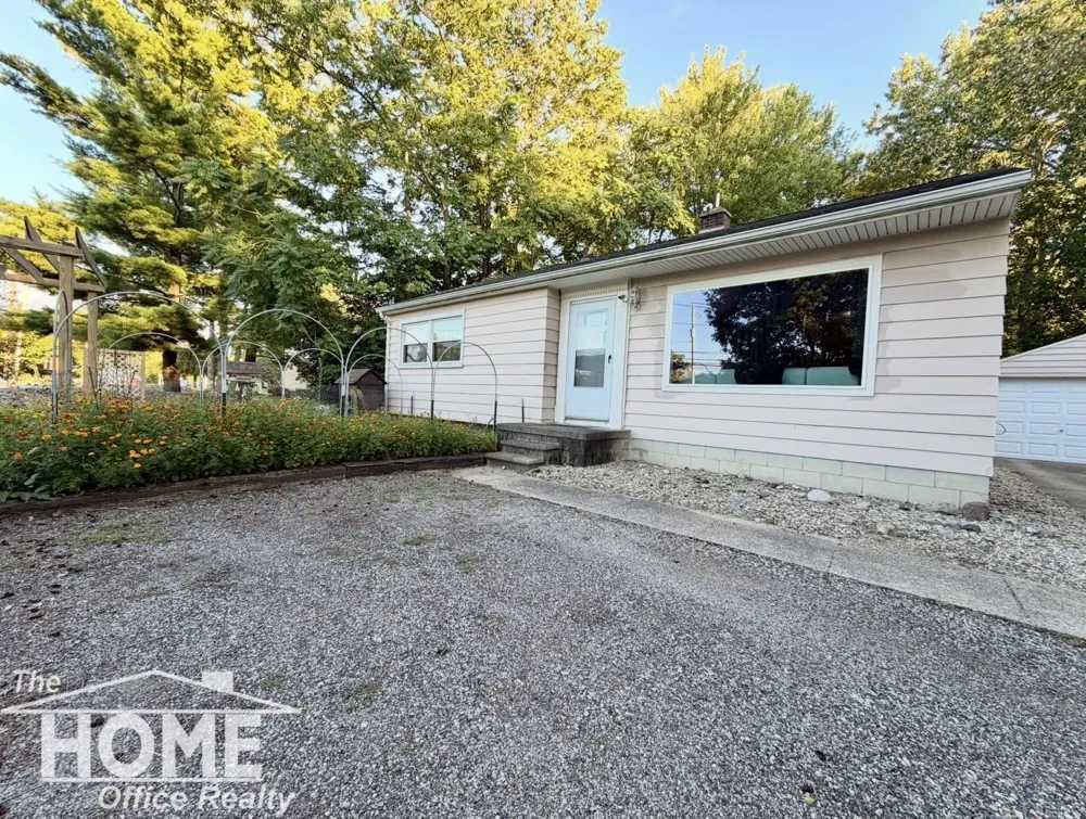 825 W Lake Lansing Road East Lansing City, MI 48823