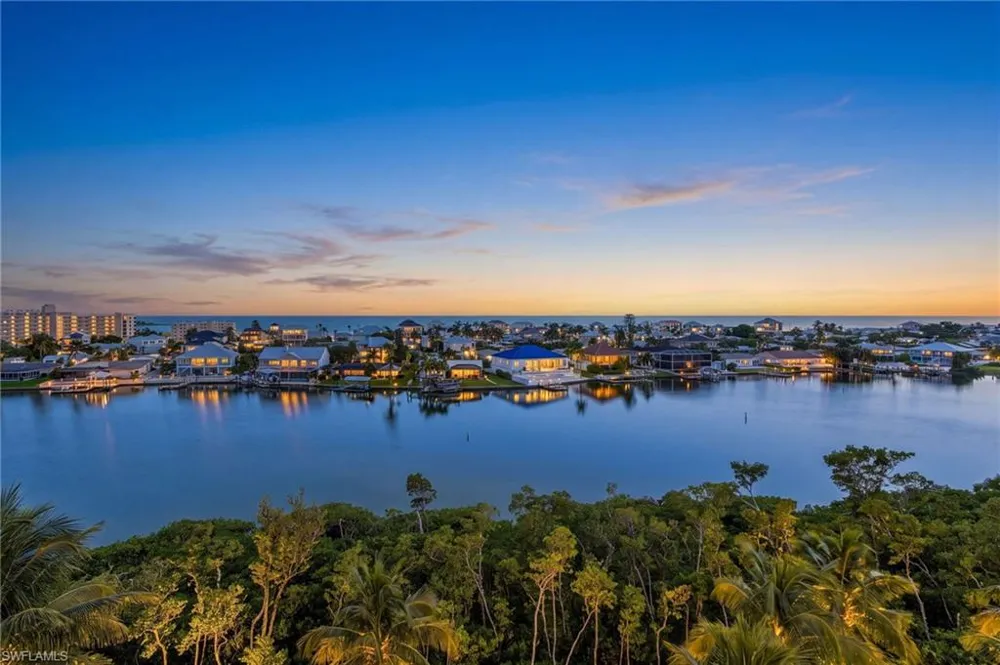 4192 Bay Beach Lane #872 Fort Myers Beach, FL 33931
