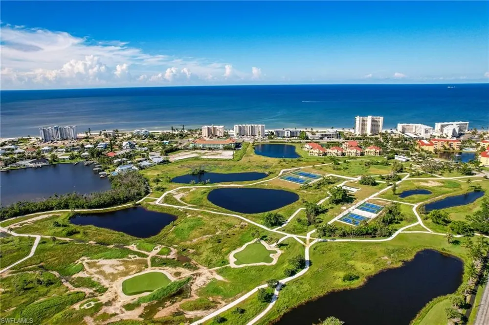 4192 Bay Beach Lane #872 Fort Myers Beach, FL 33931
