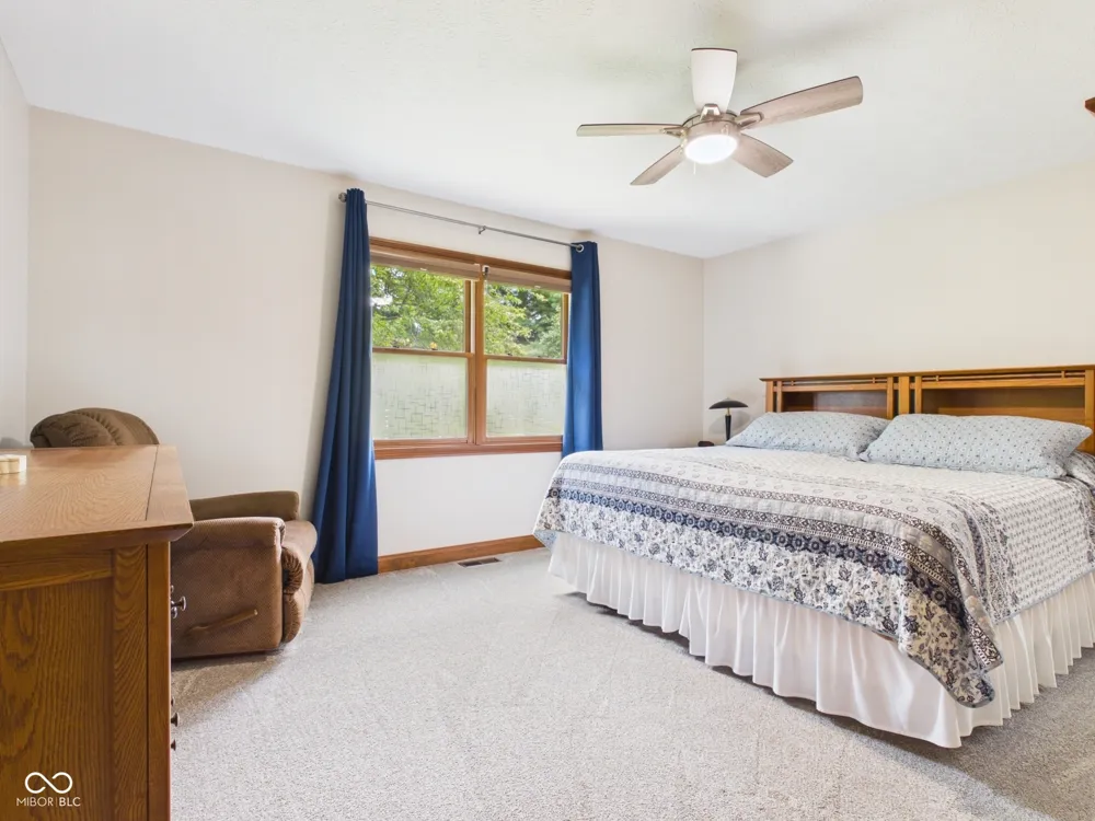 1413 Fairview Avenue Alexandria, IN 46001