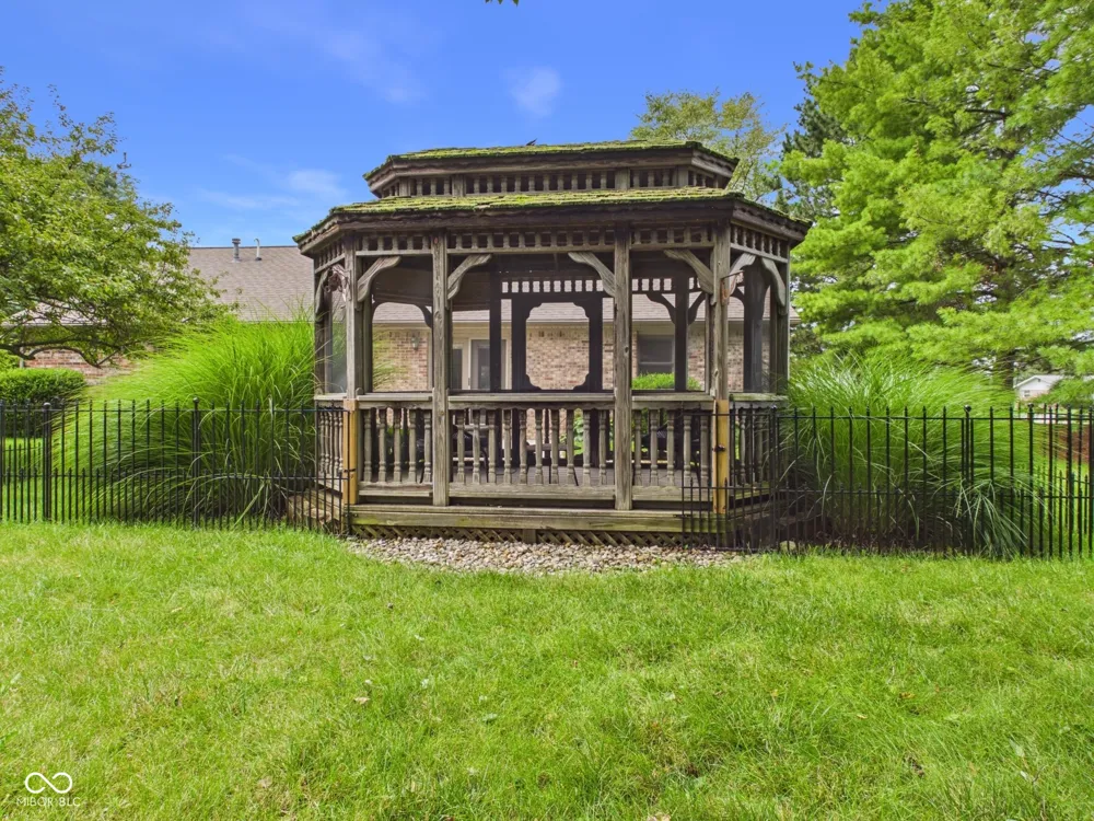 1413 Fairview Avenue Alexandria, IN 46001