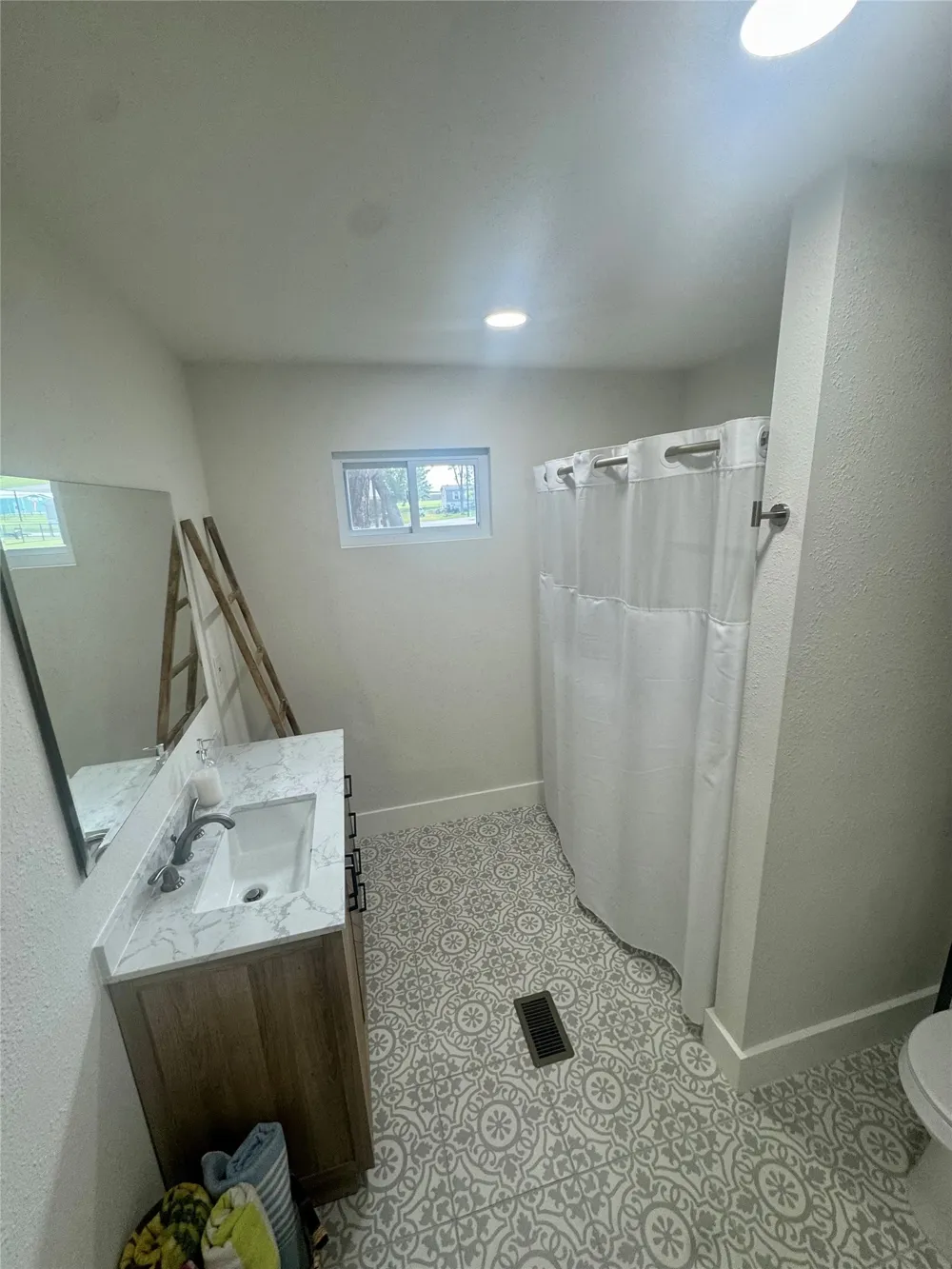 889 Quail Creek Circle Pottsboro, TX 75076
