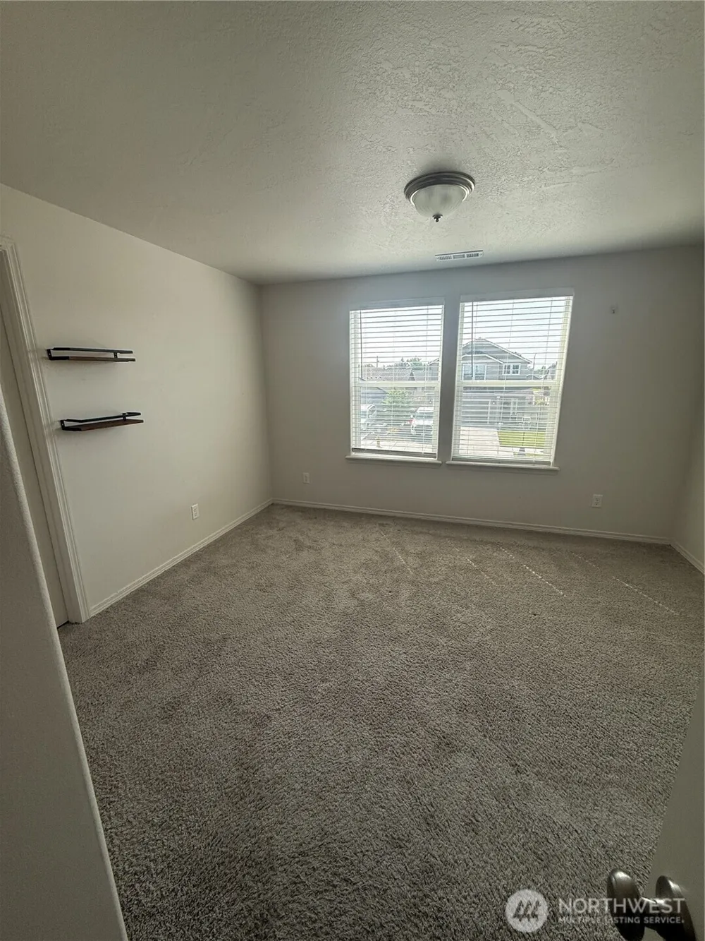 1124 W Aspen Road Moses Lake, WA 98837