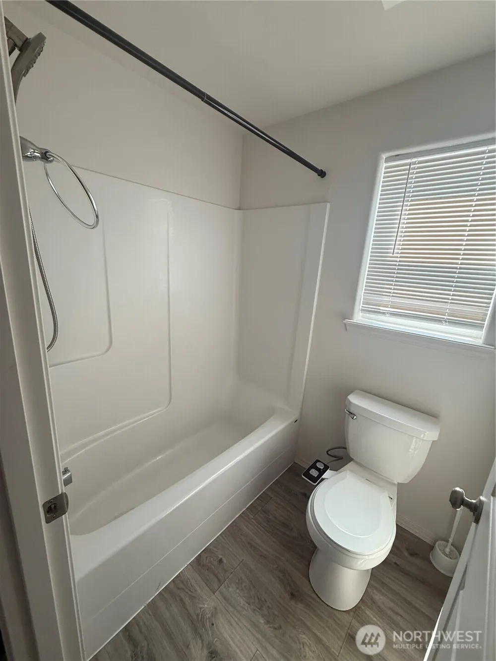 1124 W Aspen Road Moses Lake, WA 98837