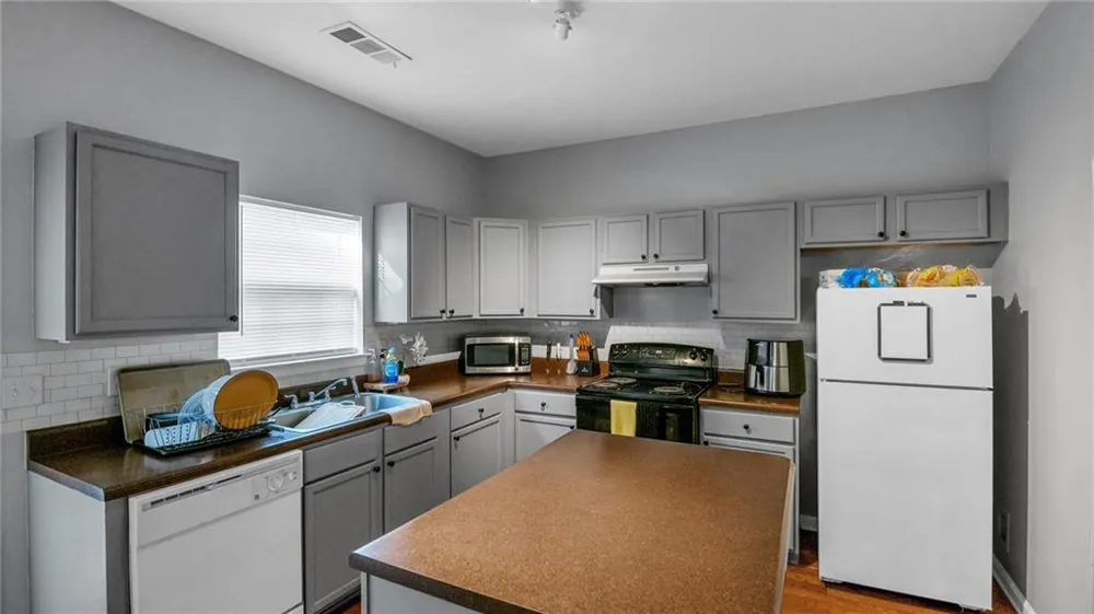 398 Pine Hill Place Norcross, GA 30093
