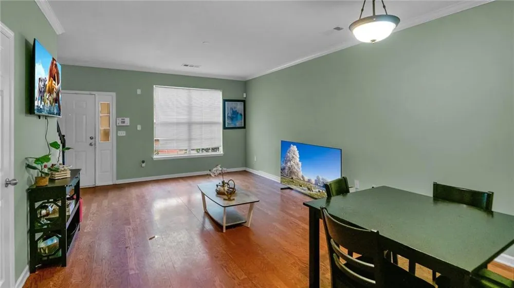 398 Pine Hill Place Norcross, GA 30093