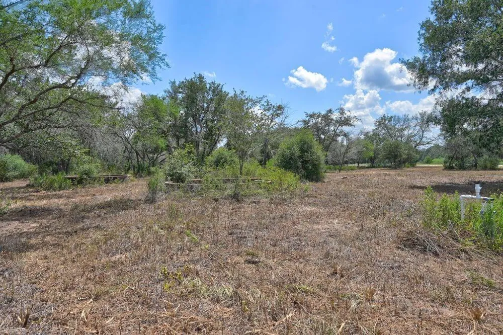 Wigeon Lane Columbus, TX 78934