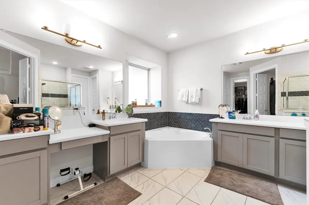 13330 Arbor Villa Lane Houston, TX 77044