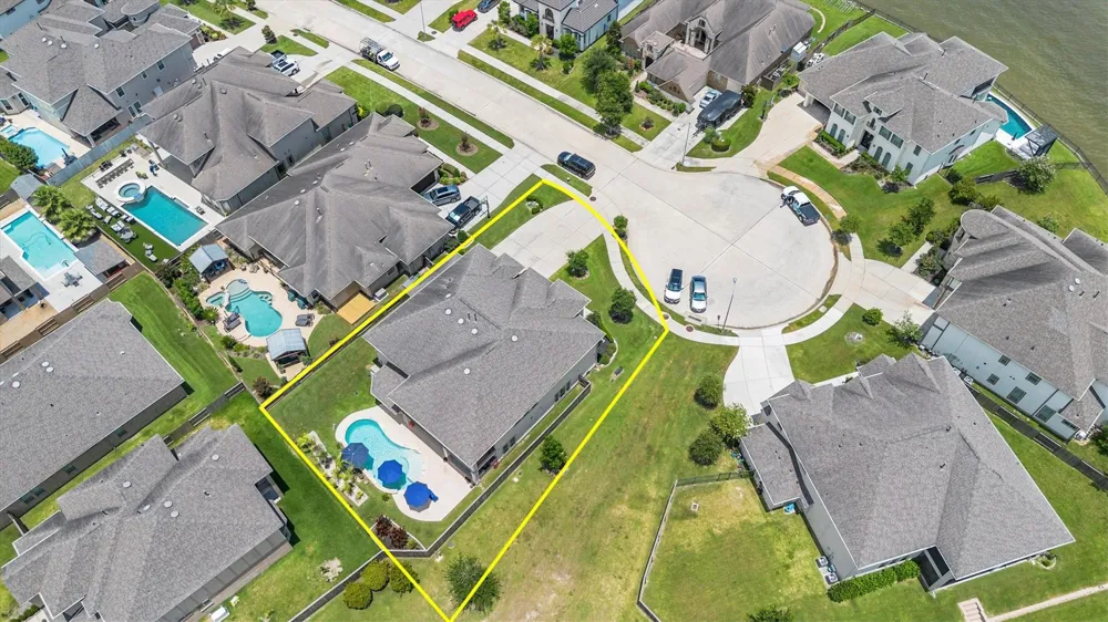 13330 Arbor Villa Lane Houston, TX 77044