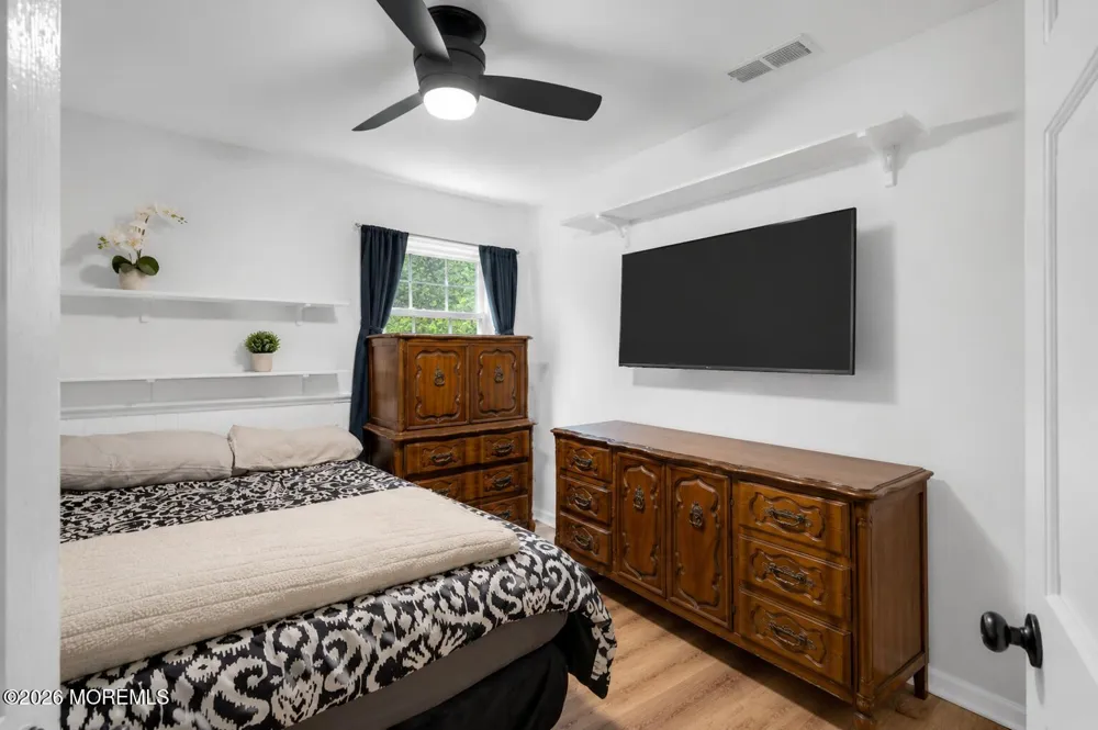 1233 Lawrence Avenue Toms River, NJ 08757