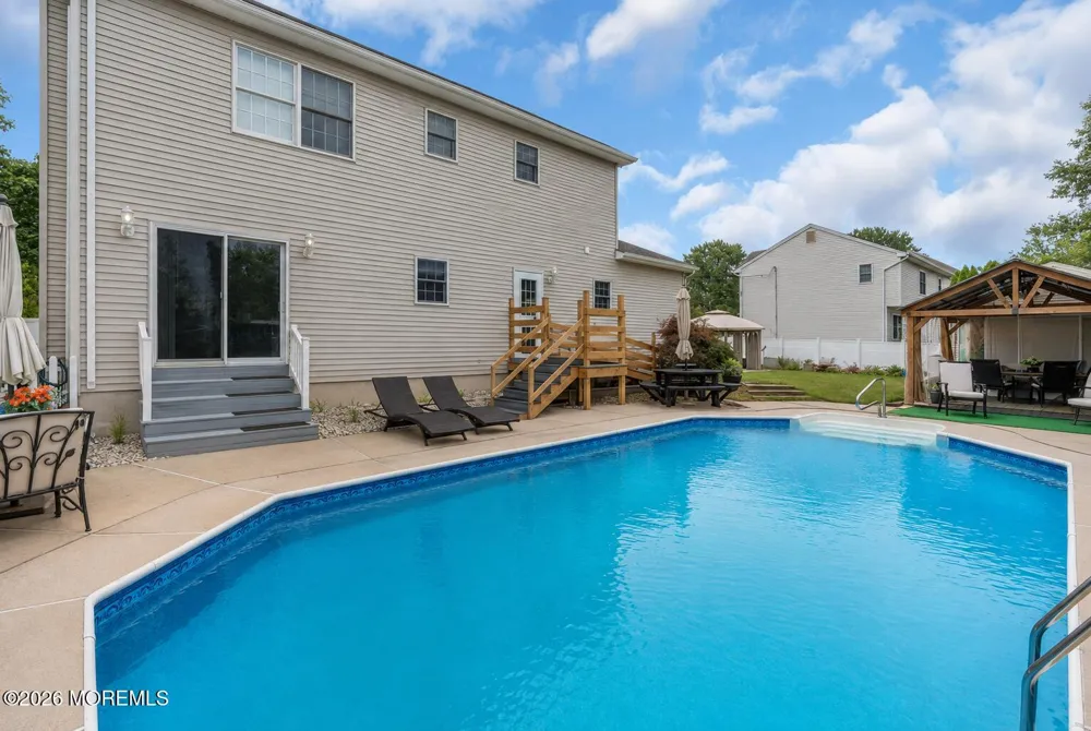 1233 Lawrence Avenue Toms River, NJ 08757