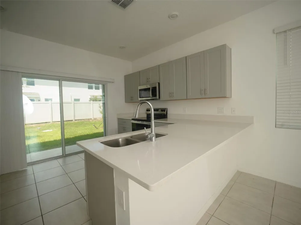 3208 SKYLINE LOOP Poinciana, FL 34758