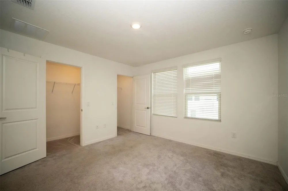 3208 SKYLINE LOOP Poinciana, FL 34758