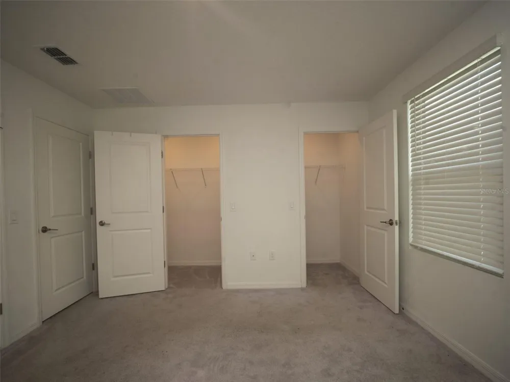 3208 SKYLINE LOOP Poinciana, FL 34758