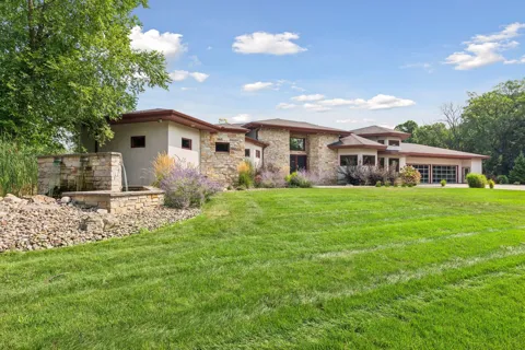 W10622 State Road 35