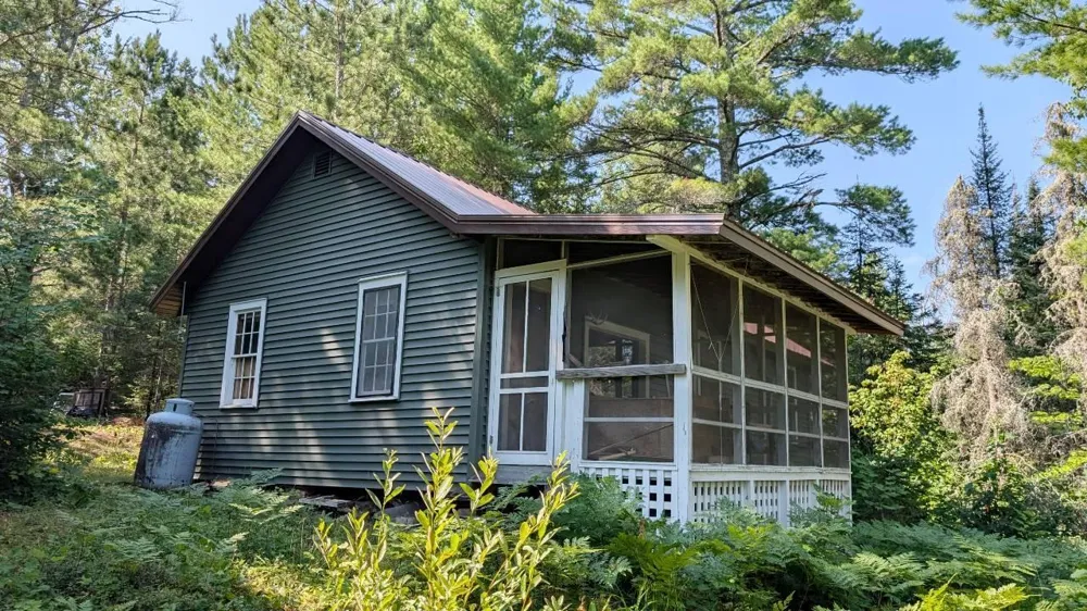 4010 Kennedy Road Cook, MN 55723