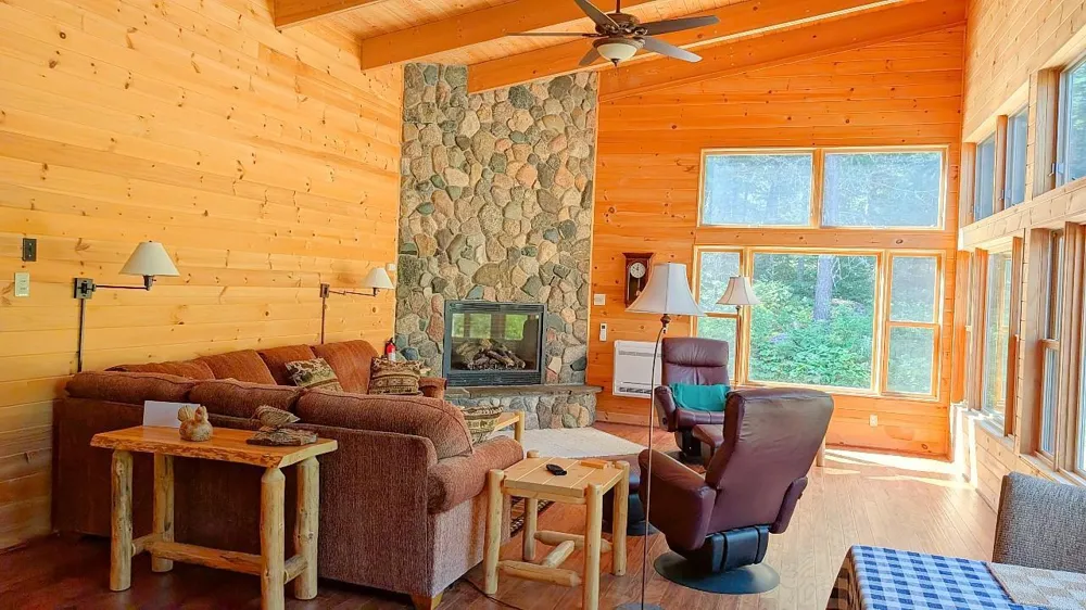 4010 Kennedy Road Cook, MN 55723