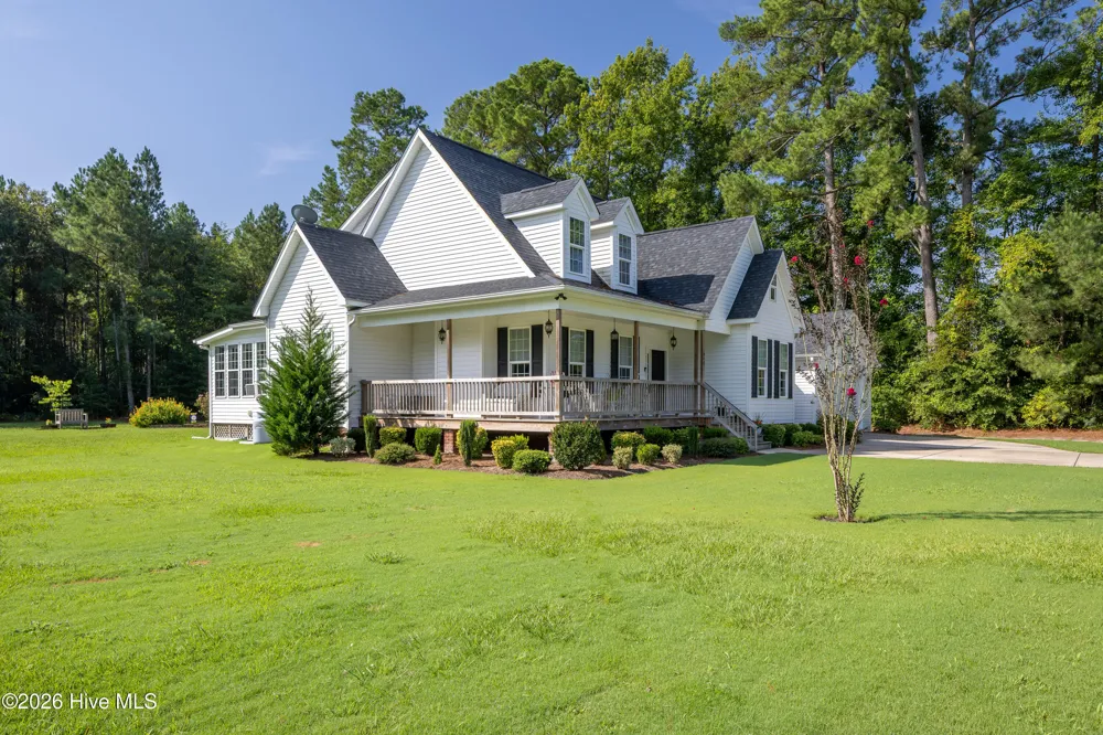 940 Nathan Dudley Road Clinton, NC 28328