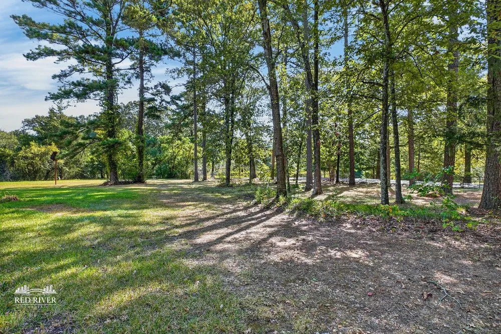 509 Red Strong Road Frierson, LA 71027