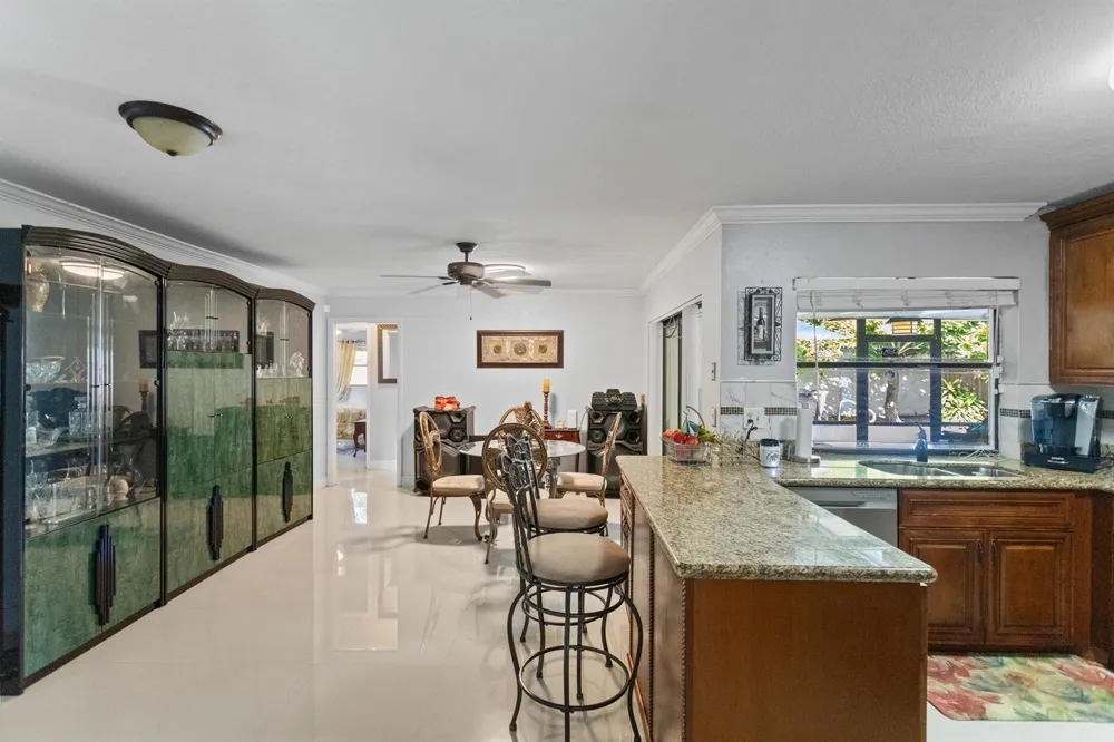 3750 NW 73rd Avenue Lauderhill, FL 33319