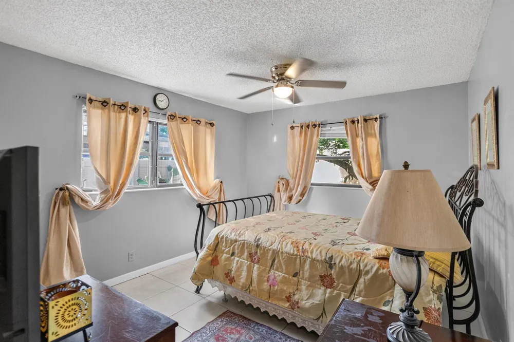 3750 NW 73rd Avenue Lauderhill, FL 33319