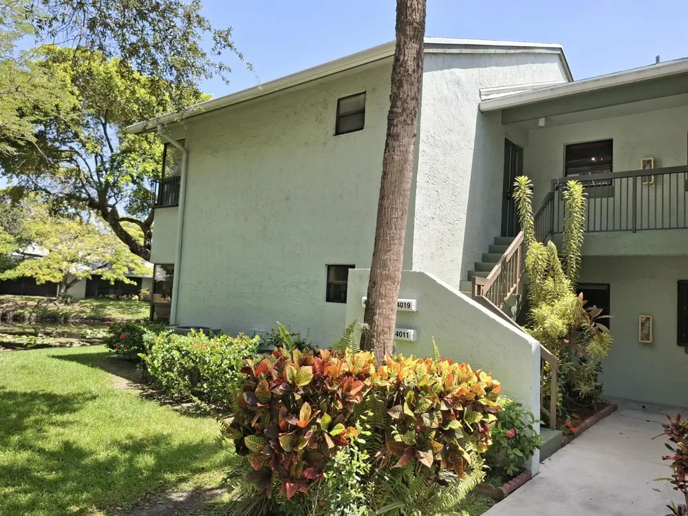 4017 CARAMBOLA CIRCLE #2994 Coconut Creek, FL 33066