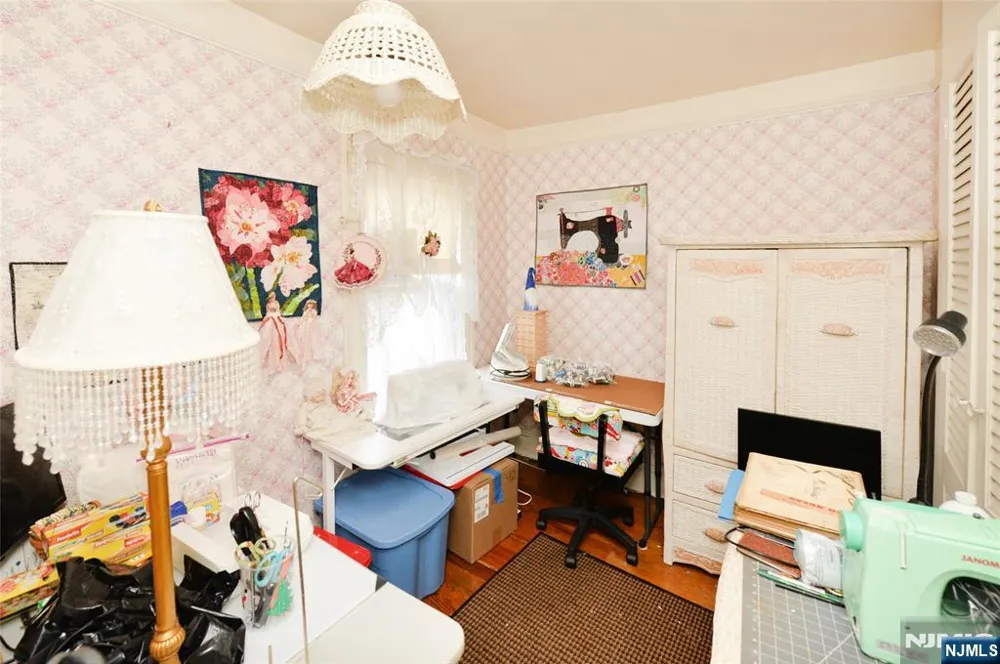 10 Ackerman Avenue Emerson, NJ 07630