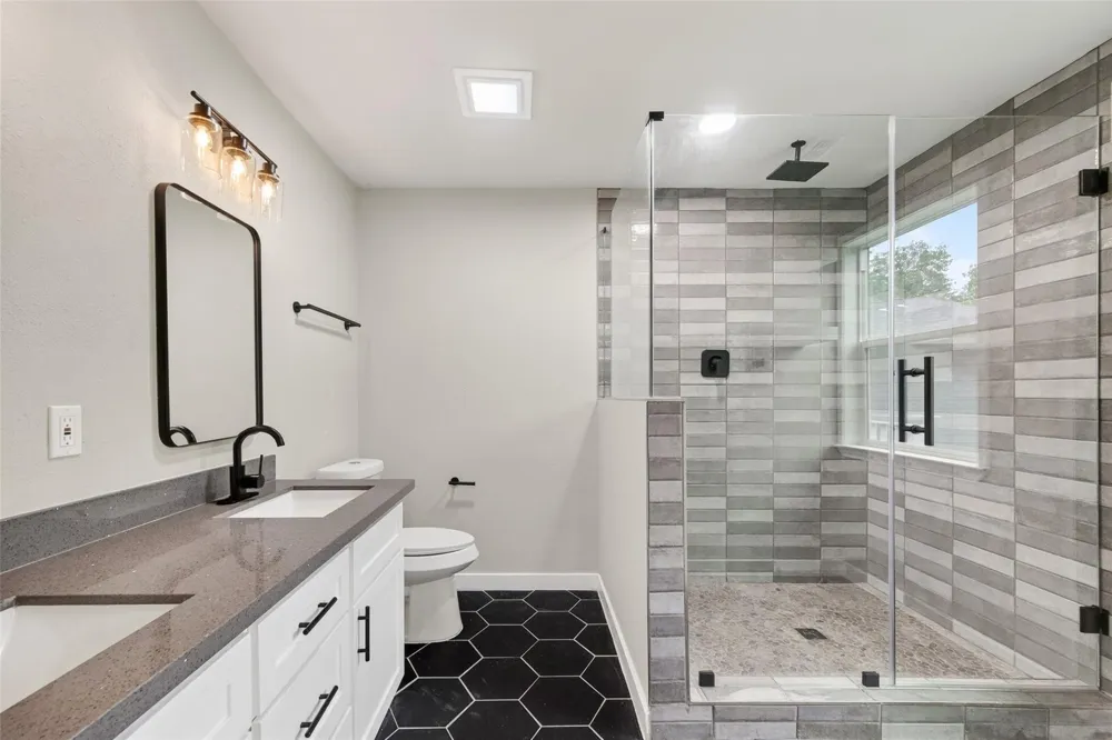 5210 Verdome Lane Houston, TX 77092