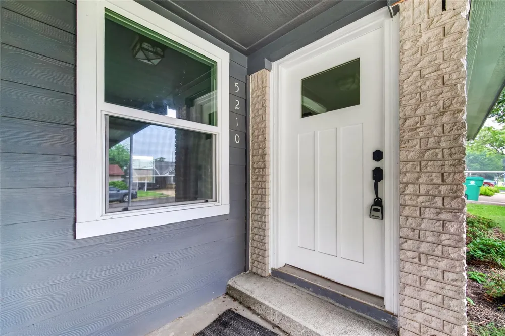 5210 Verdome Lane Houston, TX 77092