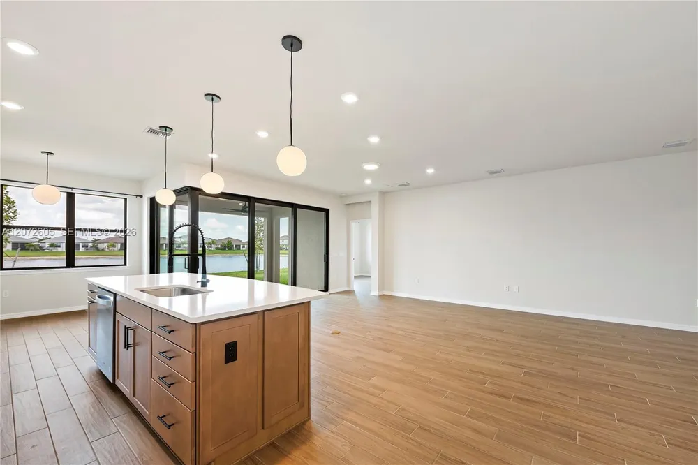 4925 Blistering Way Lake Worth, FL 33467